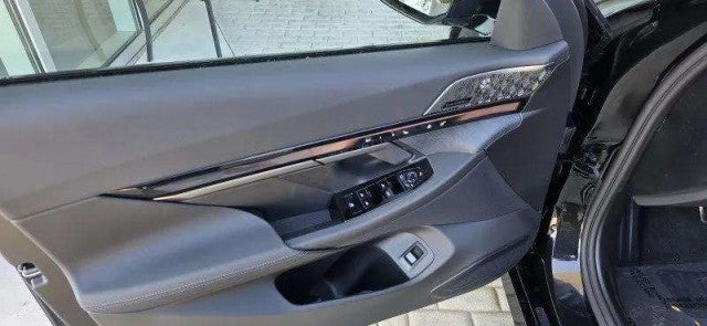 2026 BMW 550e 550e xDrive