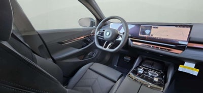 2026 BMW 550e 550e xDrive