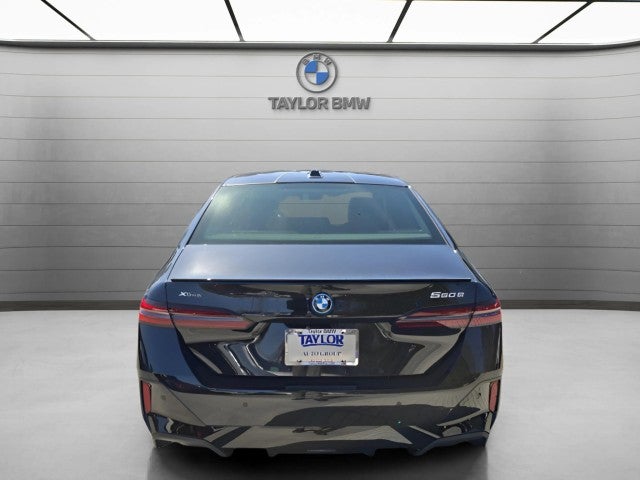 2026 BMW 550e 550e xDrive