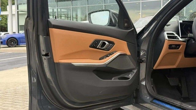 2026 BMW 330i 330i