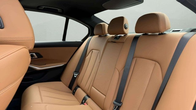 2026 BMW 330i 330i