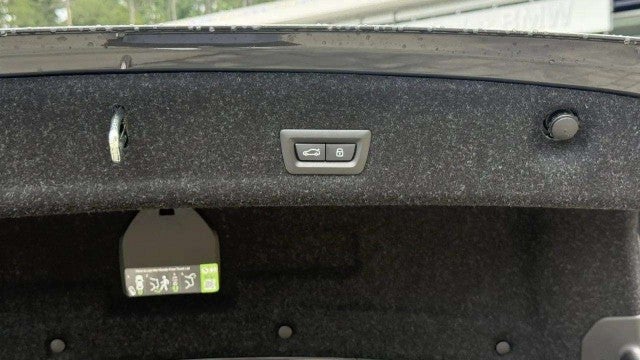 2026 BMW 330i 330i