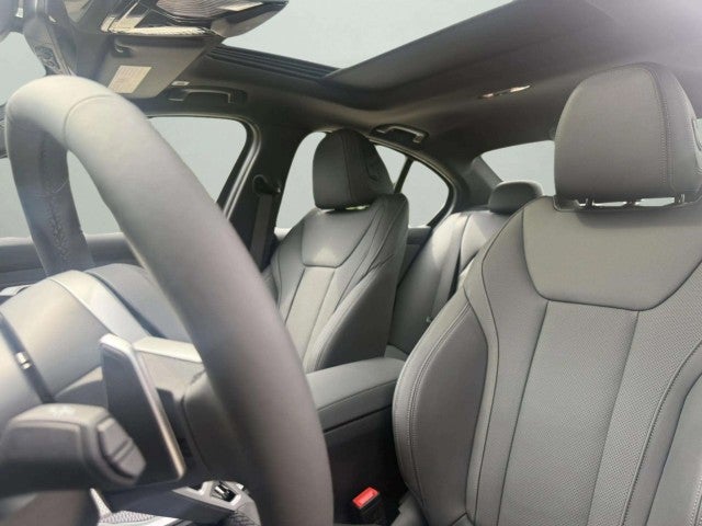 2026 BMW 330i 330i