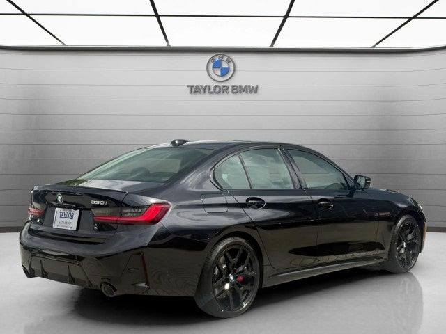 2026 BMW 330i 330i