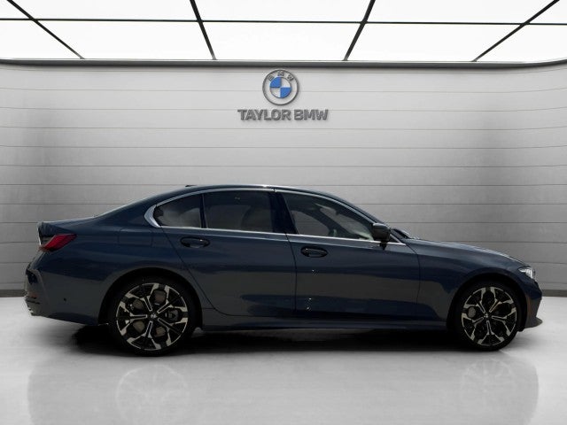 2026 BMW 330i 330i