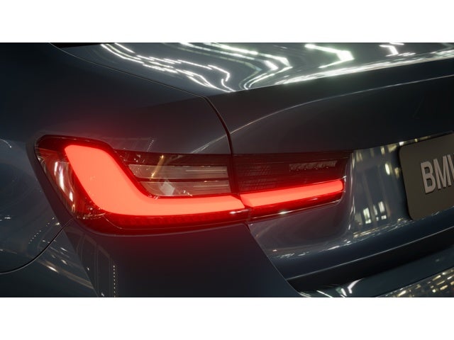 2026 BMW 330i 330i