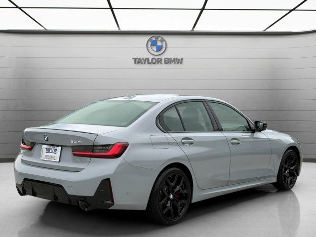 2026 BMW 330i 330i