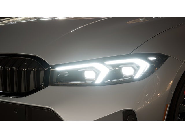 2026 BMW 330i 330i