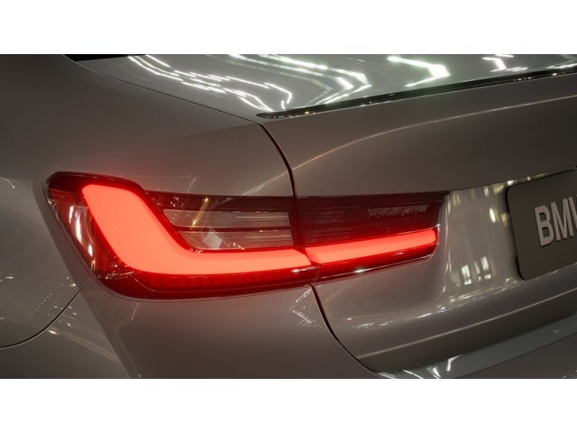 2026 BMW 330i 330i