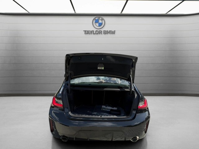 2026 BMW 330i 330i