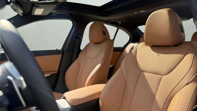 2026 BMW 330i 330i