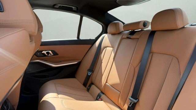 2026 BMW 330i 330i