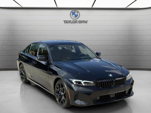 2026 BMW 330i 330i