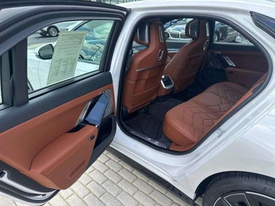 2025 BMW 740i 740i