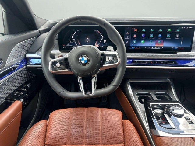 2025 BMW 740i 740i