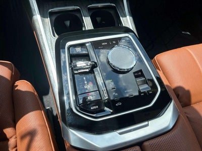2025 BMW 740i 740i