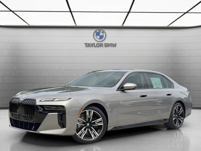 2026 BMW 740i 740i