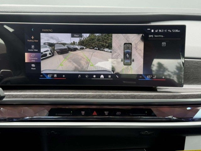 2026 BMW 740i 740i
