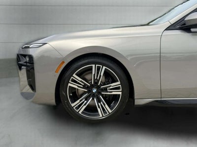 2026 BMW 740i 740i