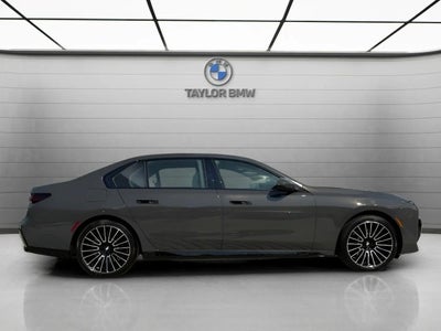 2026 BMW 740i Base