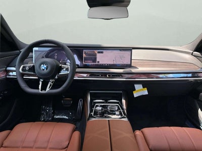 2026 BMW 740i 740i
