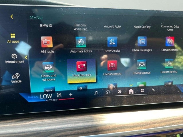 2026 BMW 740i 740i