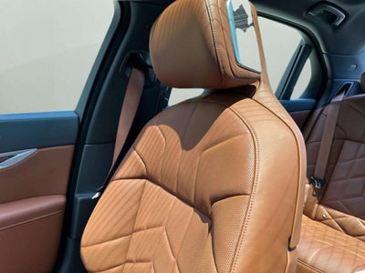 2026 BMW 740i 740i