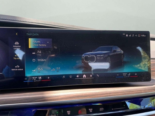 2026 BMW 740i 740i