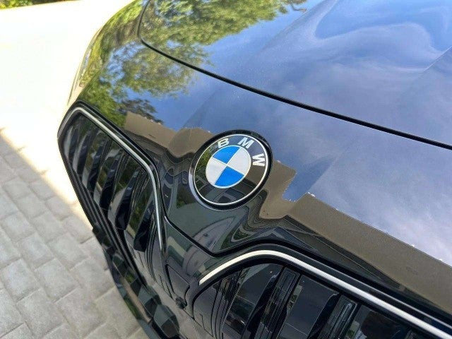 2026 BMW 740i 740i