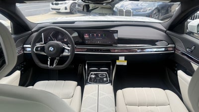 2026 BMW 740i 740i