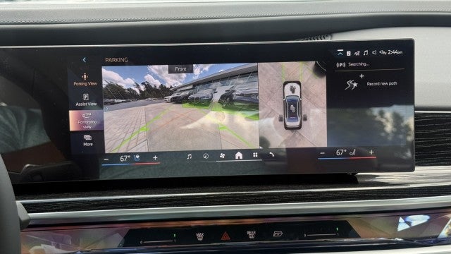 2026 BMW 740i 740i