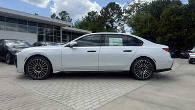 2026 BMW 740i 740i
