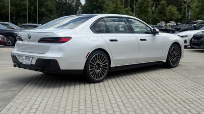 2026 BMW 740i 740i