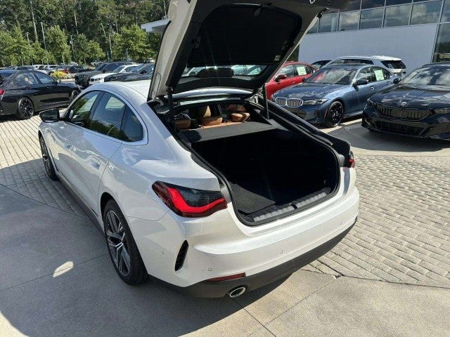 2026 BMW 430i 430i