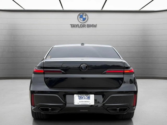 2023 BMW 760i 760i xDrive