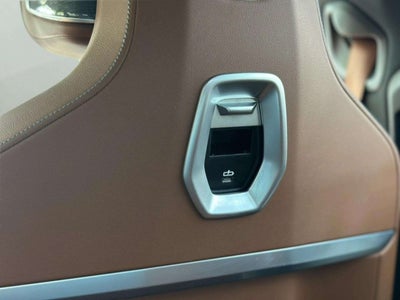 2023 BMW 760i 760i xDrive