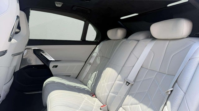 2023 BMW 760i 760i xDrive