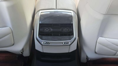 2023 BMW 760i 760i xDrive