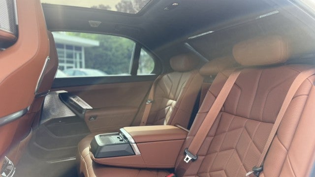 2023 BMW 760i 760i xDrive
