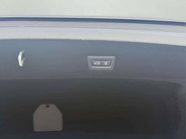 2026 BMW 750e xDrive 750e xDrive