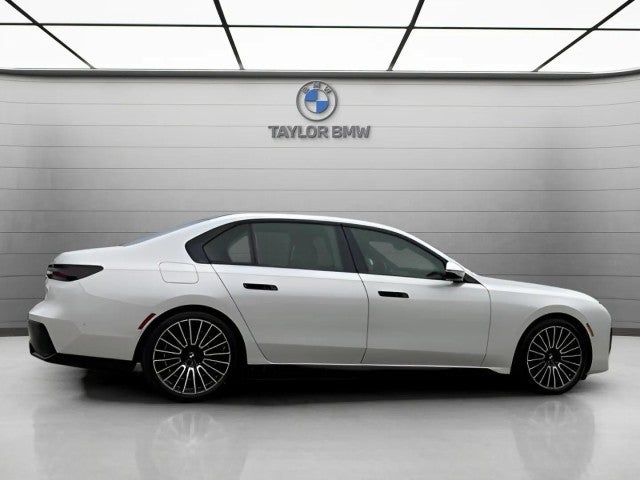 2026 BMW 750e xDrive 750e xDrive