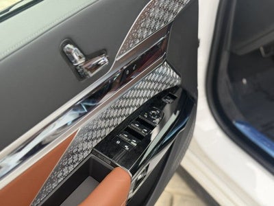 2026 BMW 750e xDrive 750e xDrive