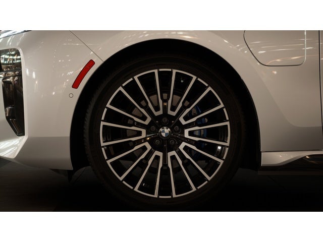 2026 BMW 750e xDrive 750e xDrive