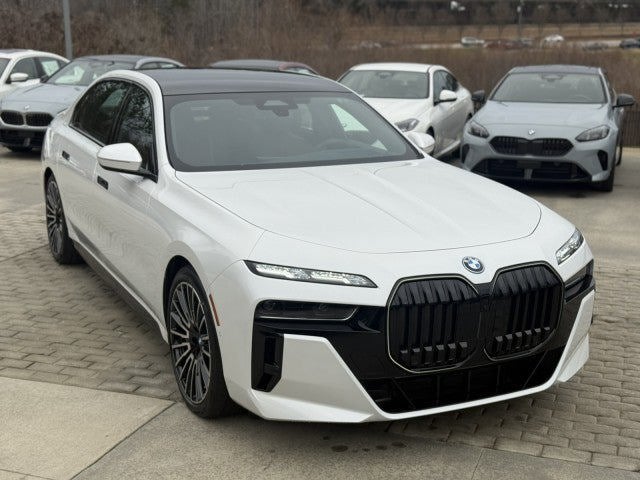 2026 BMW 750e xDrive 750e xDrive