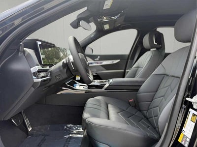 2025 BMW 750e xDrive 750e xDrive
