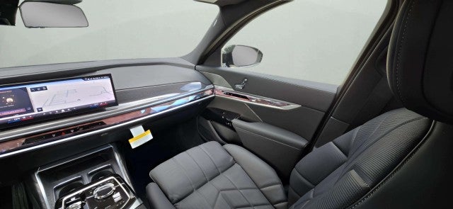 2026 BMW 750e xDrive 750e xDrive