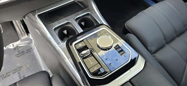 2026 BMW 750e xDrive 750e xDrive