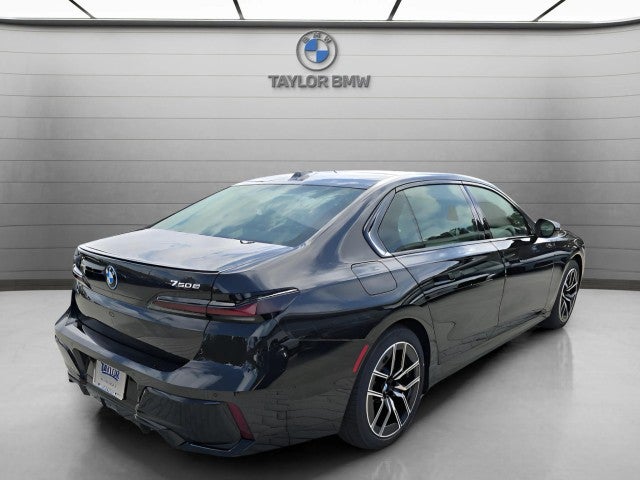 2026 BMW 750e xDrive 750e xDrive