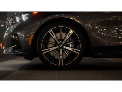 2025 BMW 530i 530i
