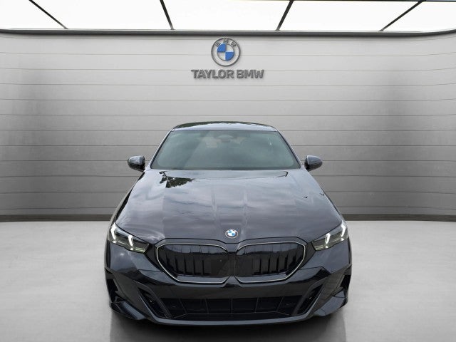 2026 BMW 530i 530i